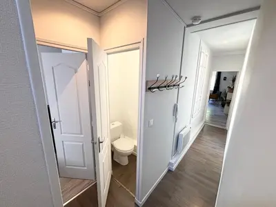 Salle de bains dans l'établissement Maison Gambetta - 4 chambres 4 SDB - 5 min Cathédrale