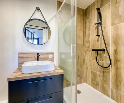 Salle de bains dans l'établissement Le City Chic