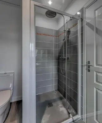 Salle de bains dans l'établissement Le Duplex de l'Hôtel-de-Ville
