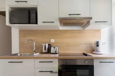Cuisine ou kitchenette dans l'établissement Nanteuillais Collot