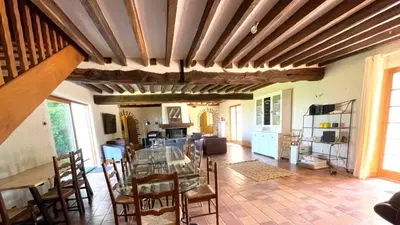 Cuisine ou kitchenette dans l'établissement MAISON JV - 24 couchages
