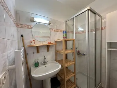 Salle de bains dans l'établissement San Francisco, Studio cosy