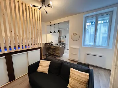 Cuisine ou kitchenette dans l'établissement La Suite Pierret Gare centre