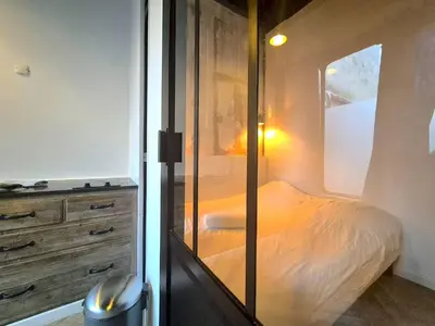 Un ou plusieurs lits dans un hébergement de l'établissement Georgie, Appartement calme & chaleureux