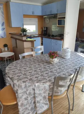 Cuisine ou kitchenette dans l'établissement Bleu d'Argonne