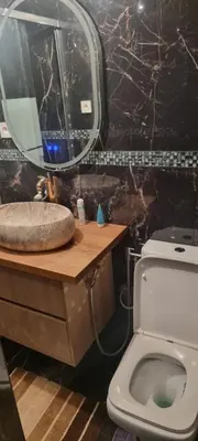 Salle de bains dans l'établissement Apparemment deux chambres