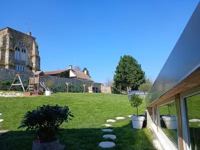 Jardin de l'établissement Chez Jenni & Bruno