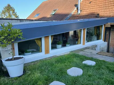 Jardin de l'établissement Chez Jenni & Bruno