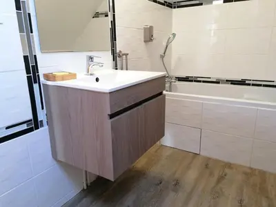Salle de bains dans l'établissement Saint-Quentin-Plaisance