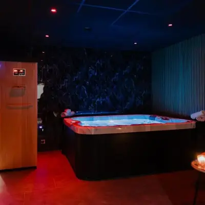Reims In Love Jacuzzi et Sauna Appartement 3
