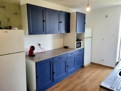 Cuisine ou kitchenette dans l'établissement Chambre calme dans une colocation de 5 personnes