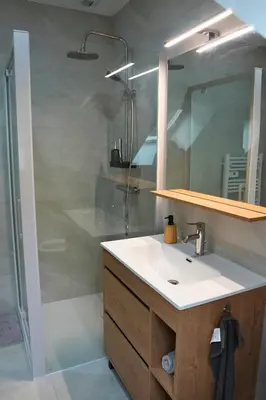 Salle de bains dans l'établissement Maison détente & confort près de Disney - 25 min