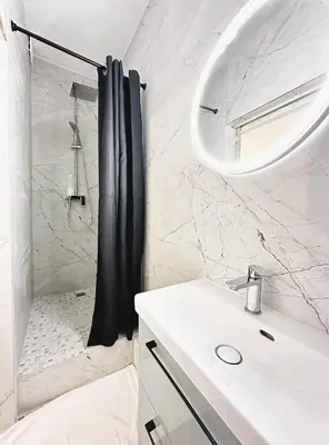 Salle de bains dans l'établissement Santiago - 4P - Cosy Appartement