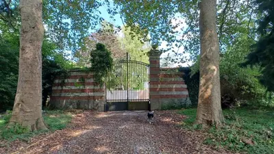Jardin de l'établissement Appartement dans Château
