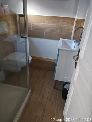 Salle de bains dans l'établissement Evasion Prestige - Suite Spa, Sauna & Patio