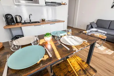 Cuisine ou kitchenette dans l'établissement Charmant appartement - 4 personnes