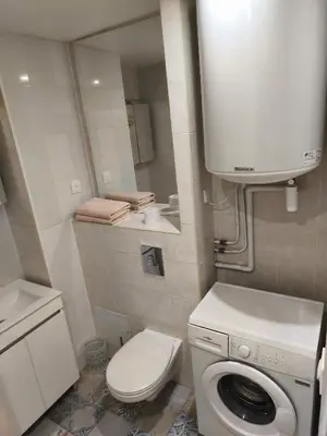 Salle de bains dans l'établissement Studio budget avec parking