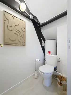 Salle de bains dans l'établissement Saint-Nicaise - Appartement de Charme - Maisons de Champagne
