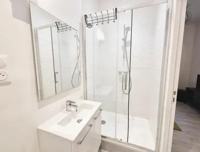 Salle de bains dans l'établissement Astana - Concon confortable & Harmonieux