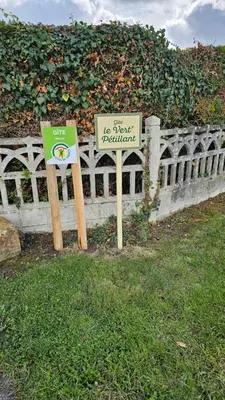 Jardin de l'établissement Gîte Le Vert'Pétillant