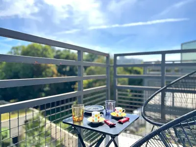 Balcon ou terrasse dans l'établissement Vivez au large dans ce grand T3