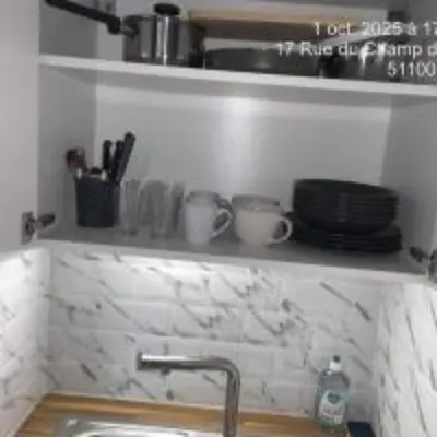 Cuisine ou kitchenette dans l'établissement New studio near ARENA