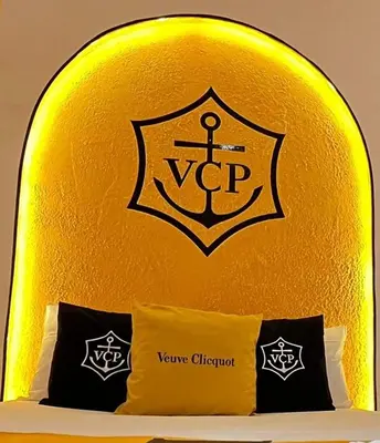Certificat, récompense, panneau ou autre document affiché dans l'établissement L'Ecrin de Clicquot, studio cosy au cœur d'Epernay