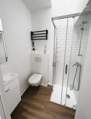 Salle de bains dans l'établissement Small - Charmant studio