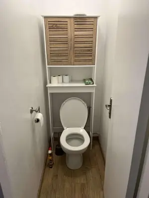 Salle de bains dans l'établissement Appartement spacieux 4 personnes sixième