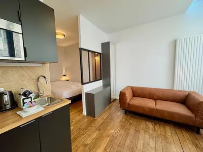 Cuisine ou kitchenette dans l'établissement Wellness Suite Ponsardin RDC - Reims Centre