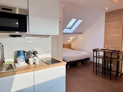 Cuisine ou kitchenette dans l'établissement Wellness Suite Ponsardin 3 - Reims Centre