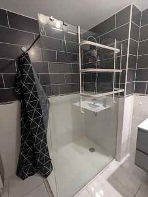Salle de bains dans l'établissement La Casa Blanca