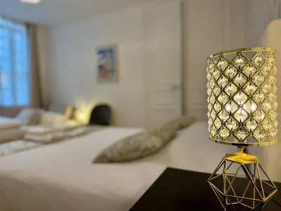 Un ou plusieurs lits dans un hébergement de l'établissement L'Orée du 54 - Hypercentre Reims