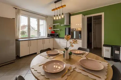 Plan de l'établissement Maison de Plain-pied à 15 mins de Compiègne