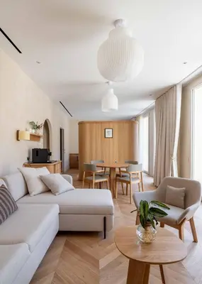 Coin salon dans l'établissement Boutique-Hôtel Le 3 par Champagne Thiénot
