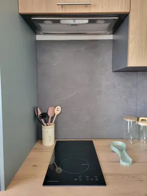 Cuisine ou kitchenette dans l'établissement petite maison Margalice