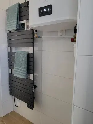 Cuisine ou kitchenette dans l'établissement petite maison Margalice