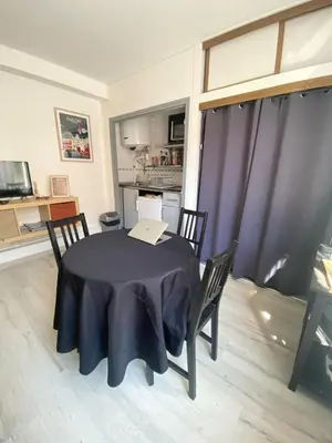 Cuisine ou kitchenette dans l'établissement Appart industrie