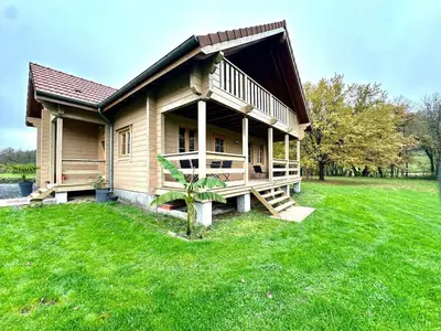 Jardin de l'établissement Au Chalet d'Aurélie