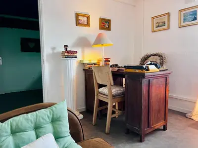 Coin salon dans l'établissement Loft Jaspar Studio - 200m2 pour groupes près de Paris