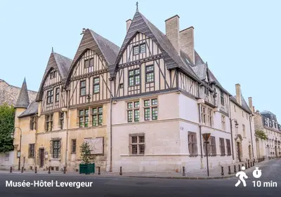 Plan de l'établissement Le Central - 6 voyageurs en hyper centre-ville avec wifi