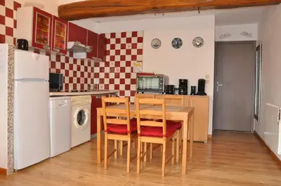 Cuisine ou kitchenette dans l'établissement Gite Ty-Coz