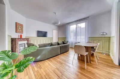 Télévision ou salle de divertissement dans l'établissement Aloe Vera - 3 chambres