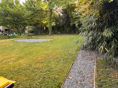Jardin de l'établissement Maison AMY