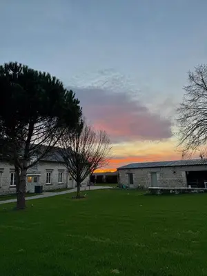 Lever ou coucher de soleil vu de la maison de vacances ou à proximité
