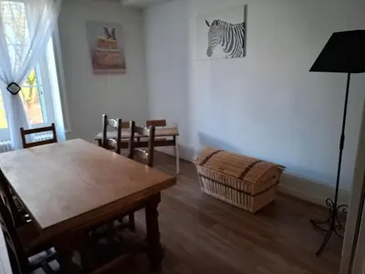 Coin salon dans l'établissement Grand appart 2 chambres - max 6 pers