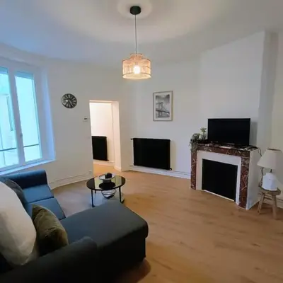 Appartement lumineux proche hyper-centre