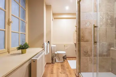 Salle de bains dans l'établissement La Prima Mora maison médiévale au coeur du château