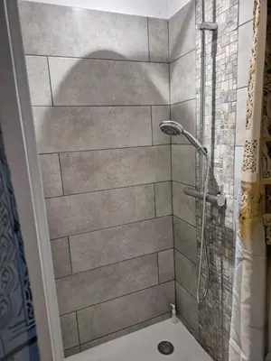 Salle de bains dans l'établissement Ela Loveroomspa