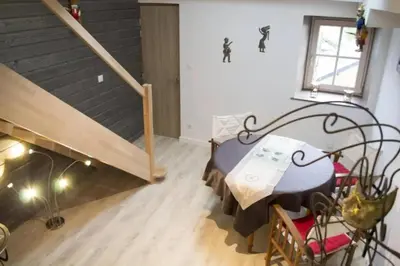 Plan de l'établissement Appartement cosy à Charleville-Mézières, 60 m² avec vue
